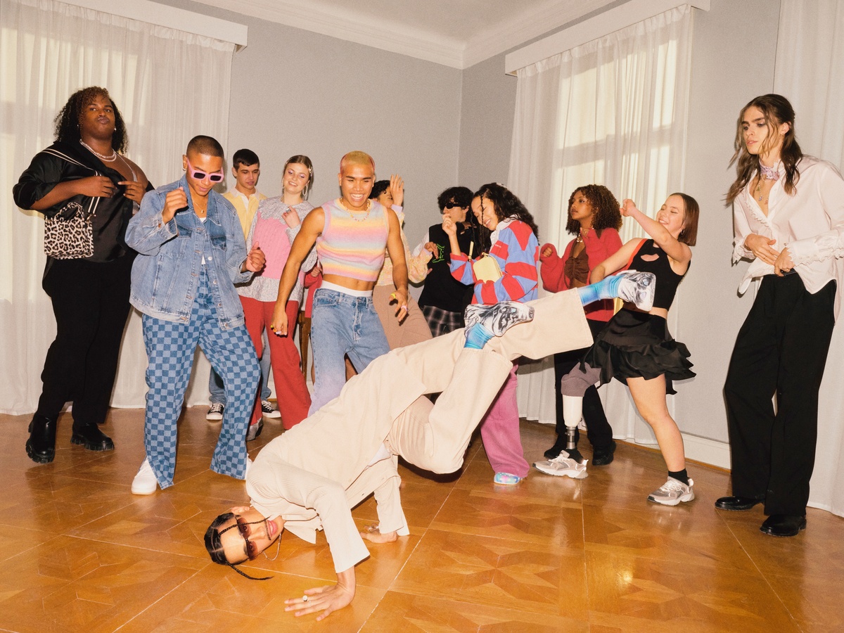 Lundlund : H&M With Friends : 15